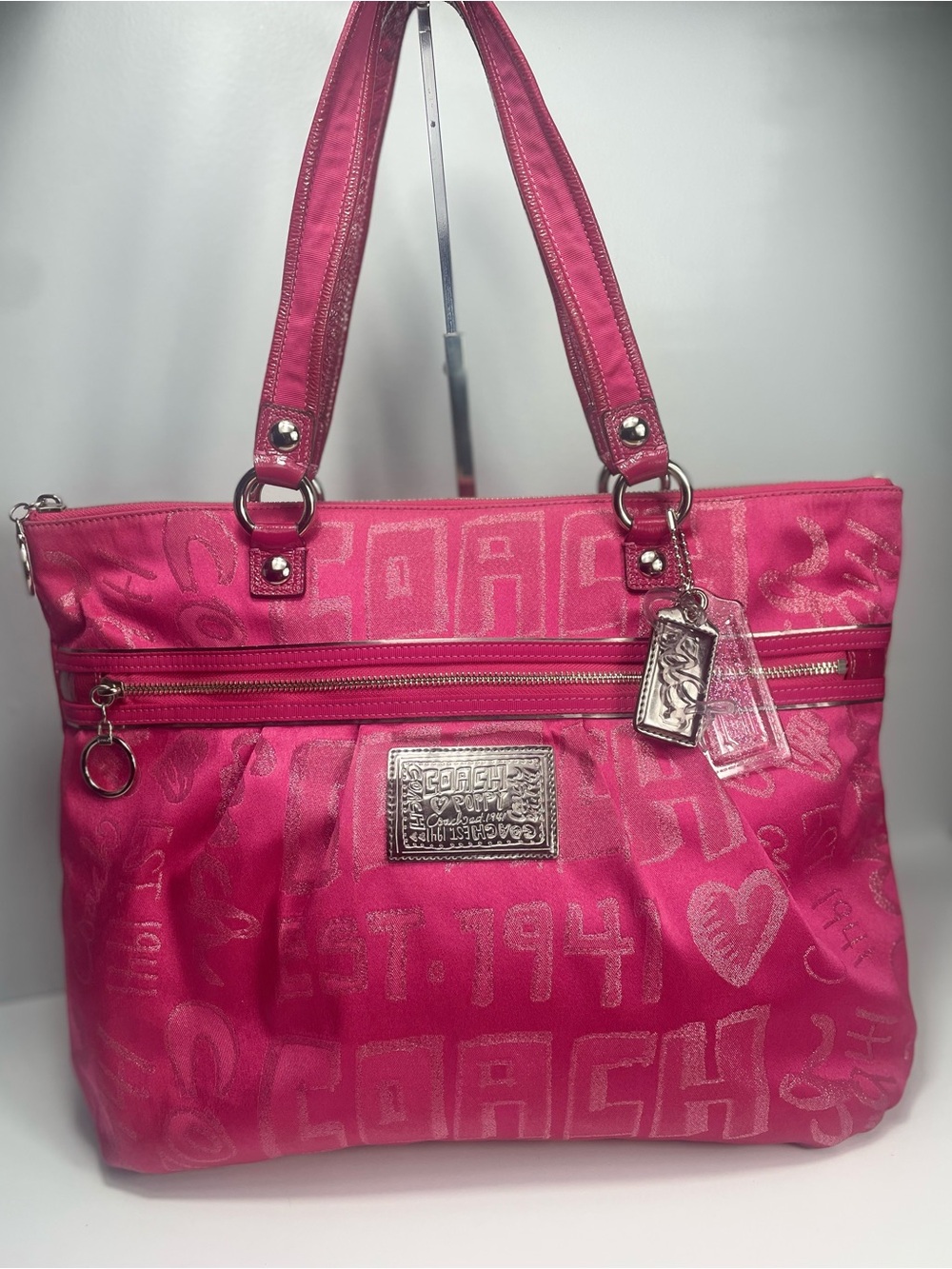 Coach Poppy Storypatch Glam Tote Limited Edition- Full inclusion - Picture 9 of 11